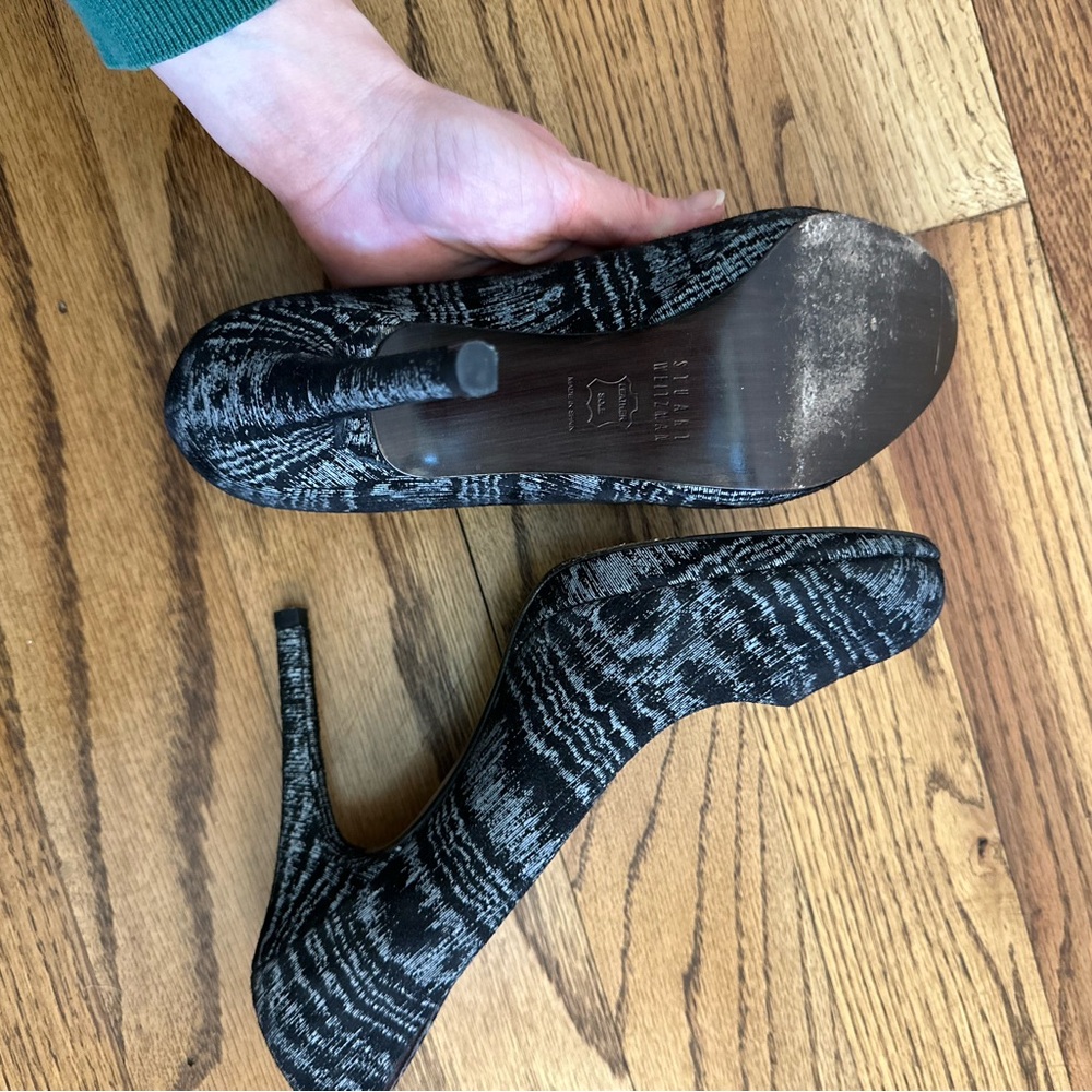 Stuart Weitzman Black And Gray Patterned Heels - image 5